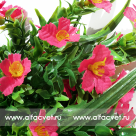 искусственные цветы букет фиалок с добавкой пластик цвета малиновый 11