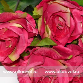 искусственные цветы розы цвета малиновый 11